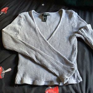 Grey long sleeved crop top